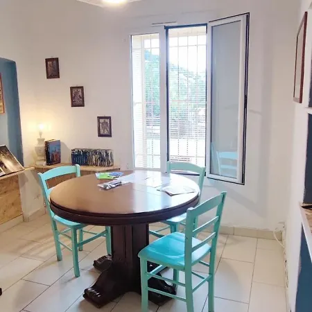 Residenza Bibliososta * Ventimiglia